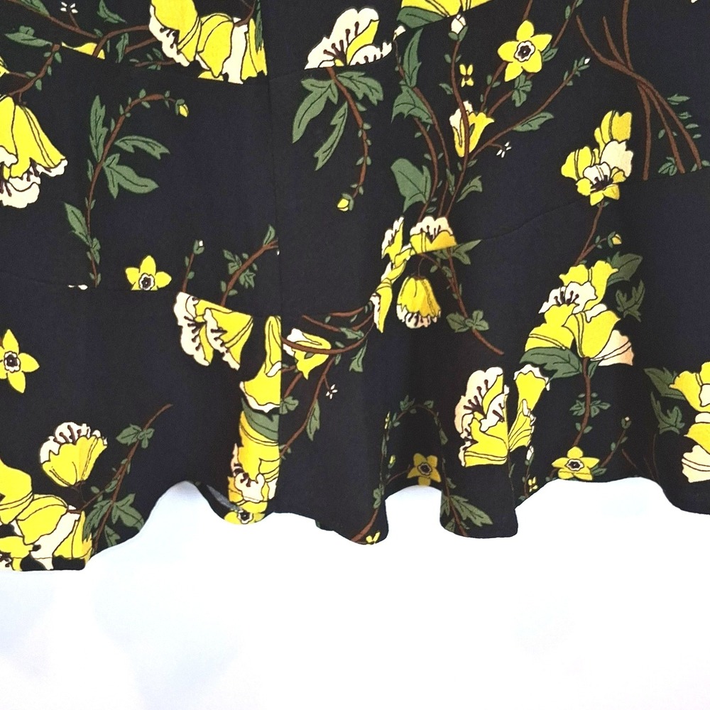 Who What Wear Black Yellow Floral Mini Skirt Sz 14 Ruffle Hem Cottagecore Spring - Picture 4 of 9